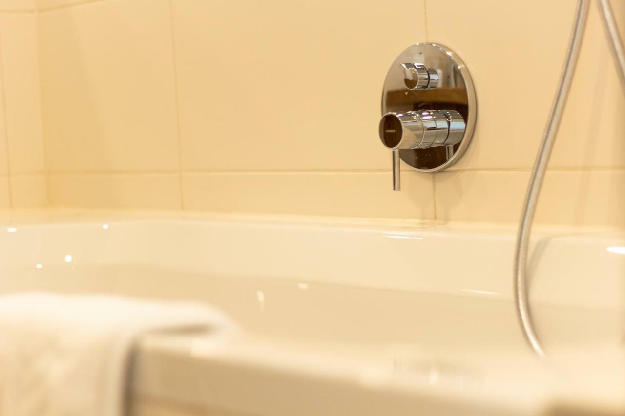 Hotel Weiss Munderfing Ngoại thất bức ảnh